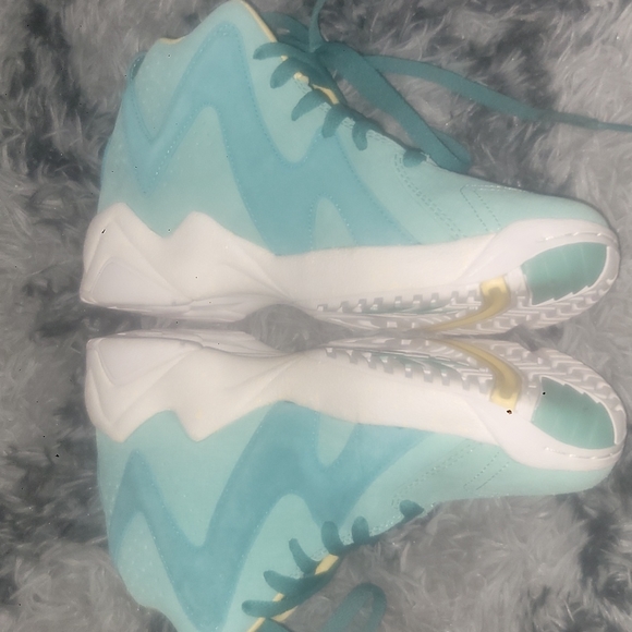 Reebok Kamakazi 2 Big Kids 'Easter' sneakers 👟 - Picture 3 of 9